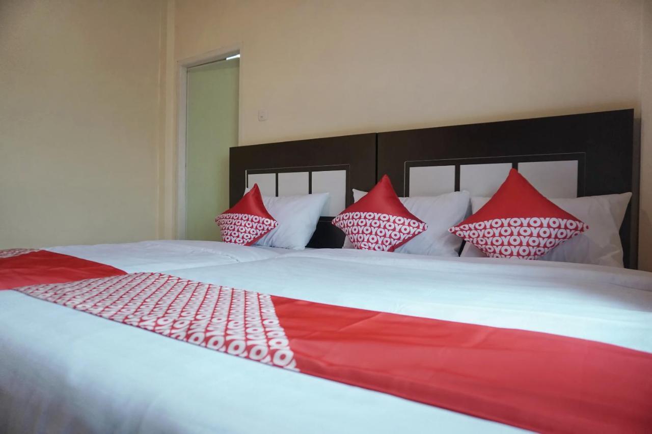 Oyo 1394 Rumaisa Homestay Syariah Pekanbaru Eksteriør bilde