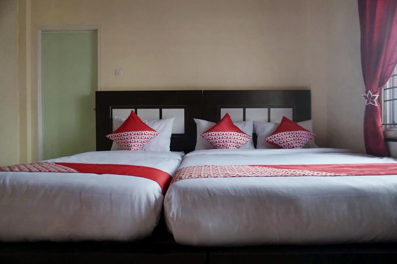 Oyo 1394 Rumaisa Homestay Syariah Pekanbaru Eksteriør bilde