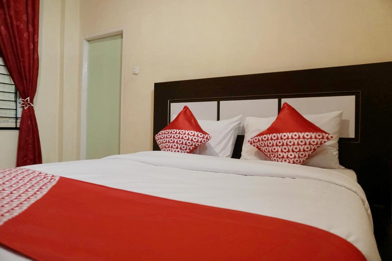 Oyo 1394 Rumaisa Homestay Syariah Pekanbaru Eksteriør bilde