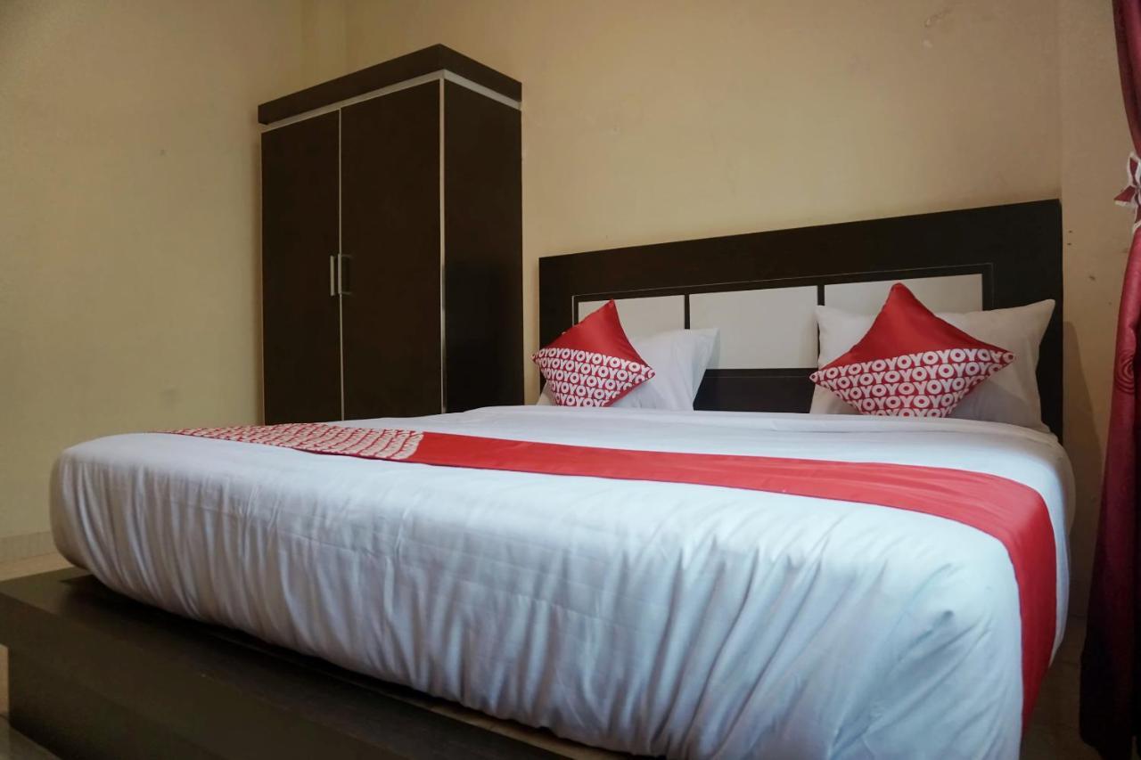 Oyo 1394 Rumaisa Homestay Syariah Pekanbaru Eksteriør bilde